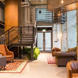 Chapter Aldgate Apartment