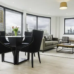 Aldgate Apartament